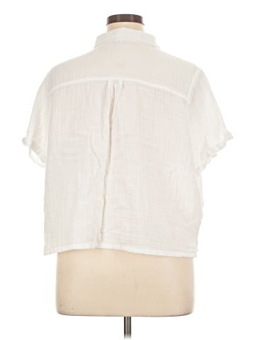 Old Navy Short Sleeve Blouse (view 2)