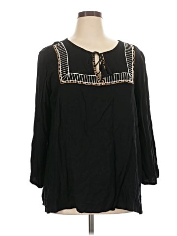 Old Navy 3/4 Sleeve T-Shirt (view 1)