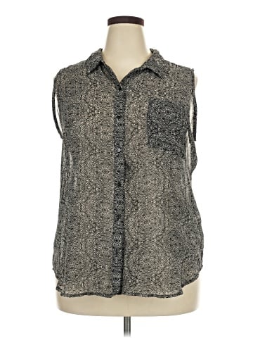 Liz Claiborne Sleeveless Blouse (view 1)