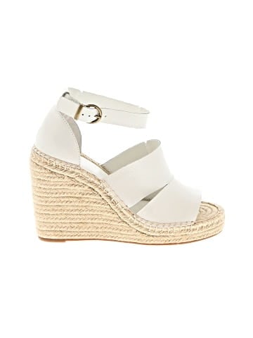 Treasure & Bond Wedges (view 1)