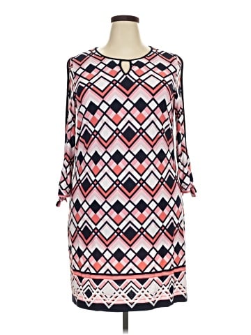 Sandra Darren Casual Dress (view 1)