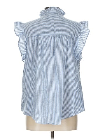 H&M Sleeveless Button-Down Shirt (view 2)