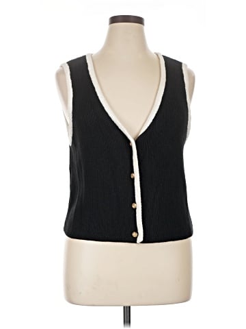 Abercrombie & Fitch Sweater Vest (view 1)