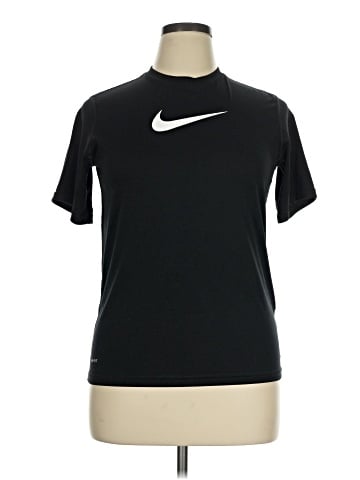 Nike Active T-Shirt (view 1)