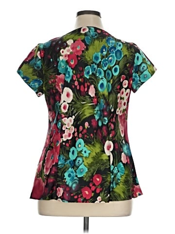 Sunny Leigh Short Sleeve Blouse (view 2)
