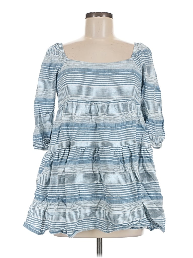 Pre-owned By Together 3/4 Sleeve Top Blue Square Neckline Tops