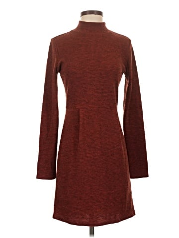 Everly Casual Dress (view 1)