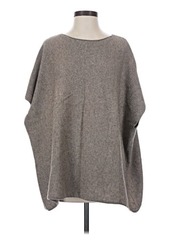 Vince. Poncho (view 1)