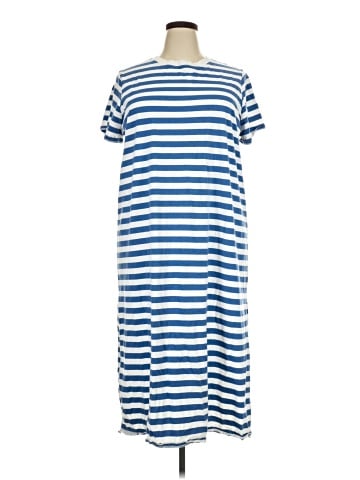 Old Navy Casual Dress (view 1)