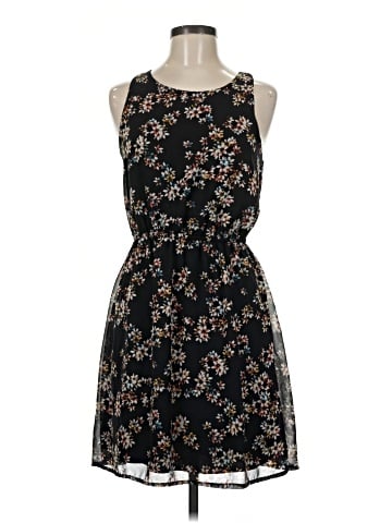 Xhilaration Casual Dress (view 1)