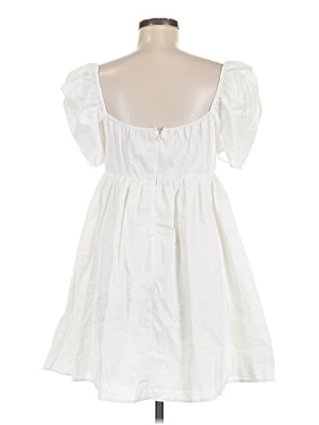 Abercrombie & Fitch Casual Dress (view 2)
