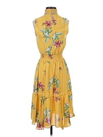 NANETTE Nanette Lepore Casual Dress (view 1)
