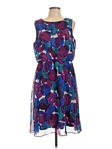 Liz Claiborne Cocktail Dress (view 1)