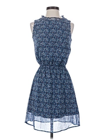 Xhilaration Casual Dress (view 1)