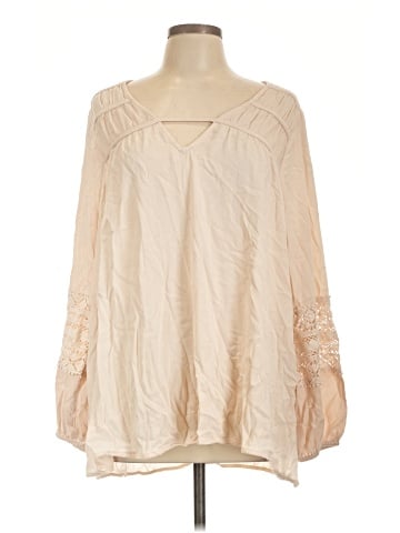 Festi 3/4 Sleeve Blouse (view 1)