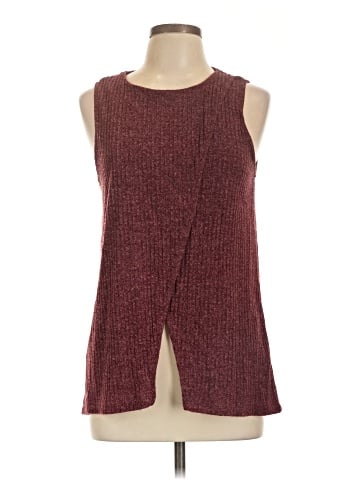 Solemio Sleeveless T-Shirt (view 1)