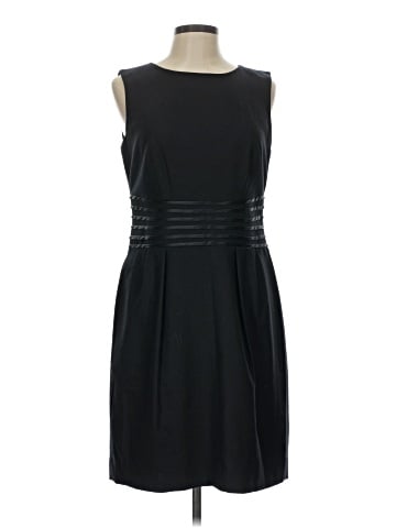 Banana Republic Cocktail Dress (view 1)