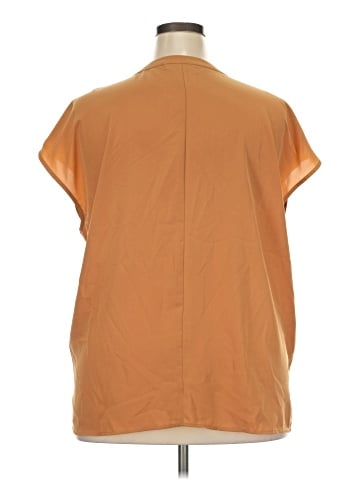 ELOQUII Short Sleeve Blouse (view 2)