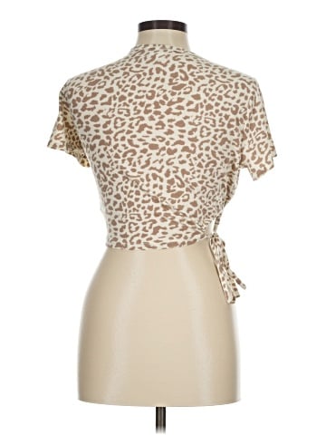Le Lis Short Sleeve Turtleneck (view 2)