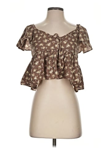 American Eagle Outfitters Short Sleeve Blouse (view 1)