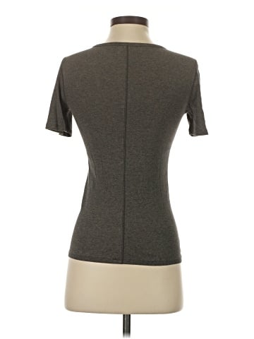 Everlane Short Sleeve Turtleneck (view 2)