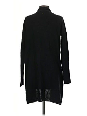 Cuyana Cardigan (view 2)