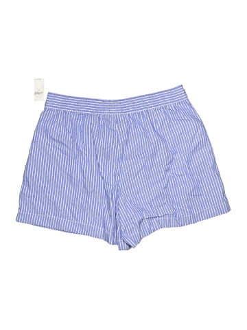 Gap Shorts (view 2)