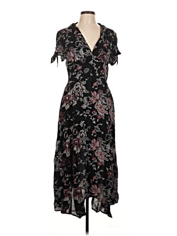 Urban Outfitters Casual Dress (view 1)