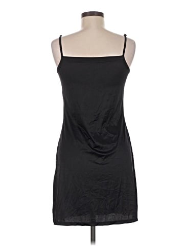 Vanity Fair Casual Dress (view 2)