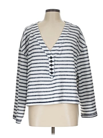 Urban Outfitters Pullover Sweater (view 1)