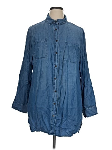 Ava & Viv 3/4 Sleeve Button-Down Shirt (view 1)