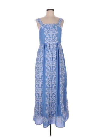 Julia Jordan Casual Dress (view 1)