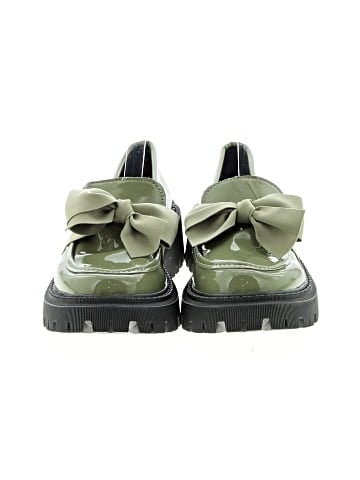 Unbranded Flats (view 2)