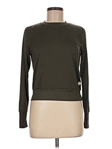 Vuori Long Sleeve T-Shirt (view 1)