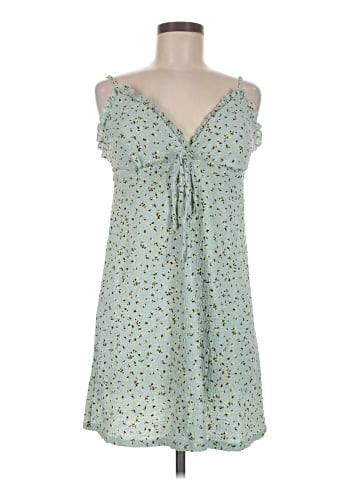 No Boundaries Casual Dress (view 1)