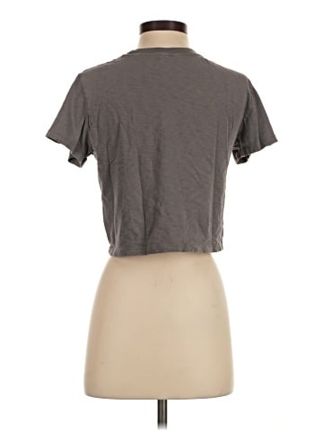 Uniqlo Short Sleeve T-Shirt (view 2)