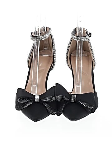 Kelly & Katie Heels (view 2)