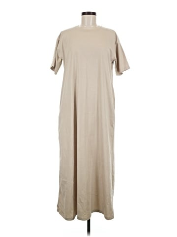 Uniqlo Casual Dress (view 1)