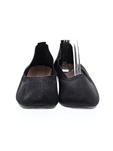 Unbranded Flats (view 2)