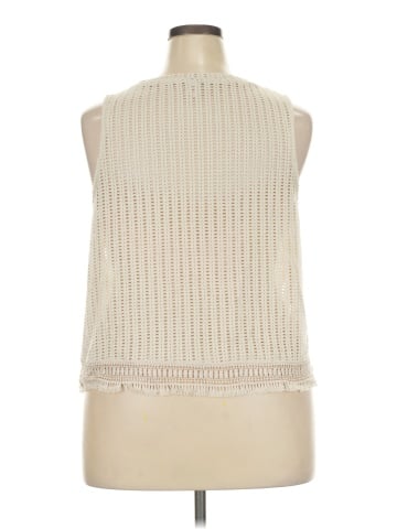 Old Navy Sleeveless Top (view 2)