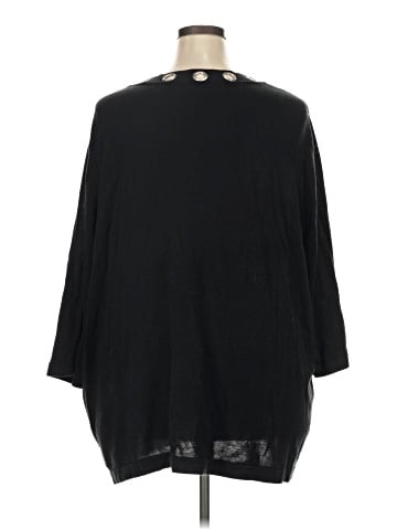 Maggie Barnes Poncho (view 2)