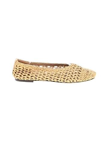 Zara Flats (view 1)