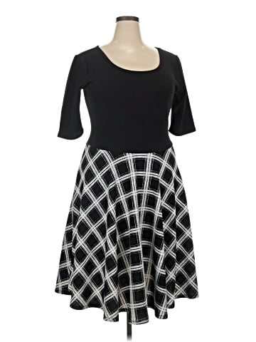 Lularoe Casual Dress (view 1)