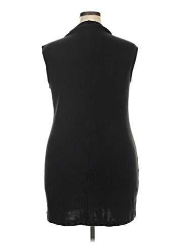 Old Navy Casual Dress (view 2)