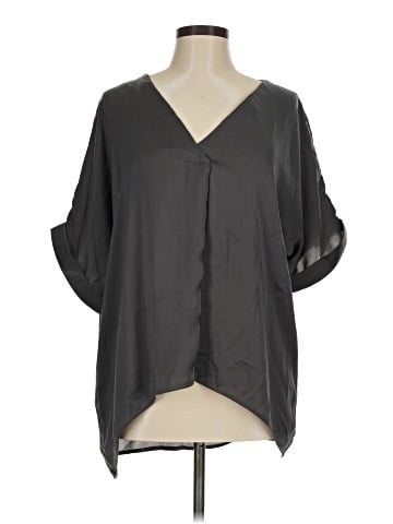 Glam 3/4 Sleeve Blouse (view 1)