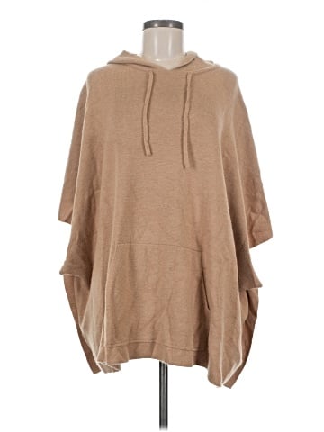 Lou & Grey Poncho (view 1)