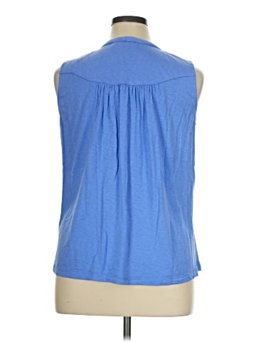 Amour Vert Sleeveless Blouse (view 2)