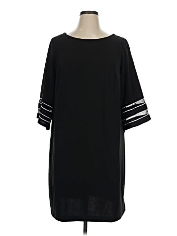 Sandra Darren Casual Dress (view 1)