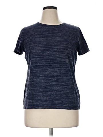 Croft & Barrow Short Sleeve T-Shirt (view 1)