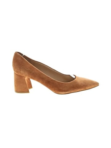 Marc Fisher Heels (view 1)